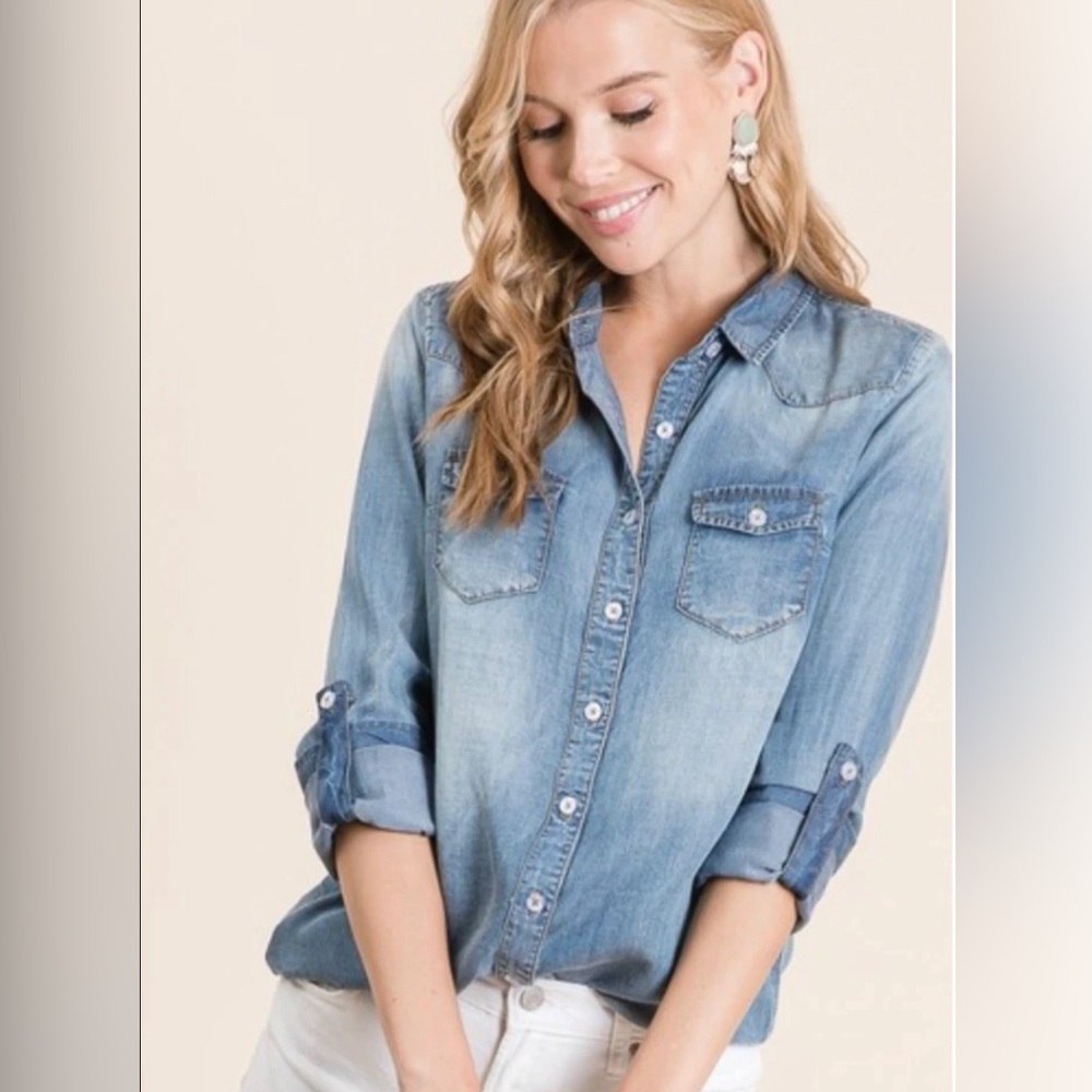 J.Crew Chambray Button down long sleeve shirt